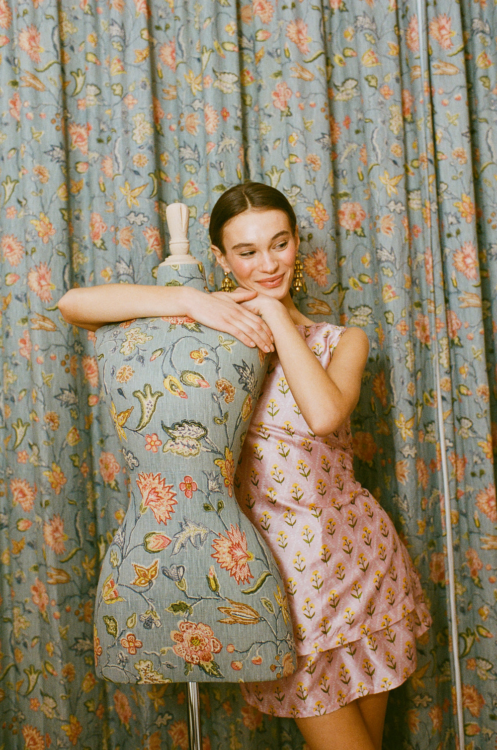 Blush Lattice Floral