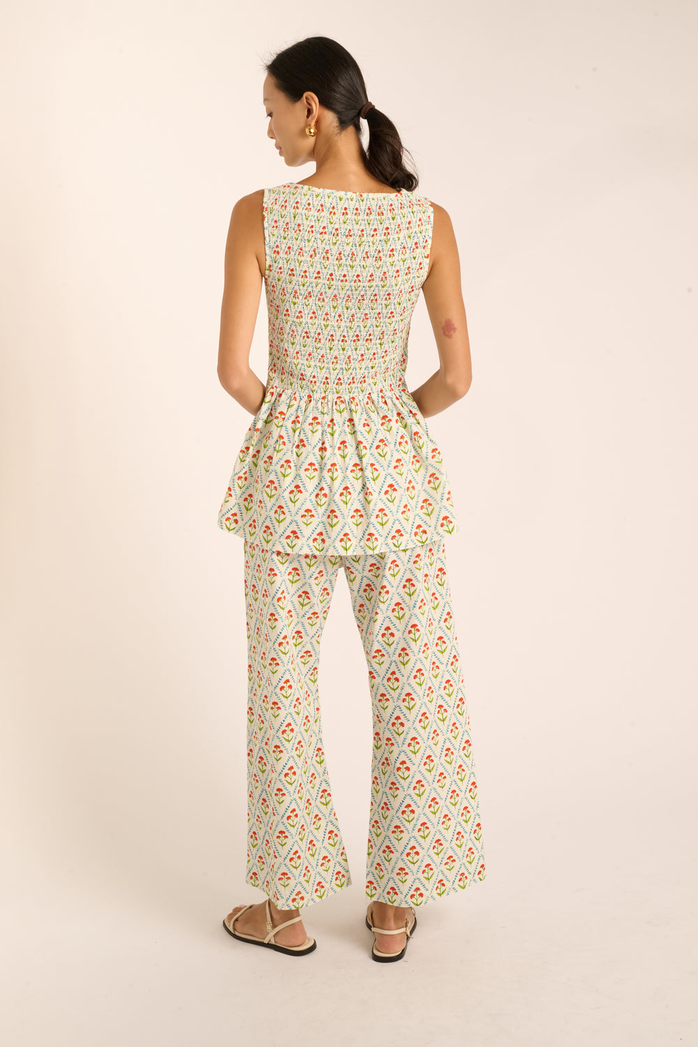 Ivory Sky Lattice Floral