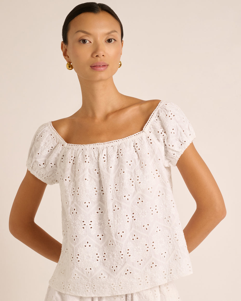 White Diamond Eyelet