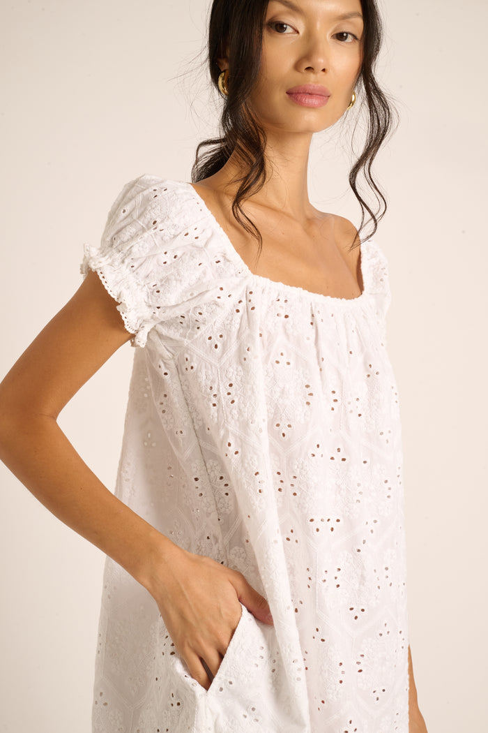 White Diamond Eyelet