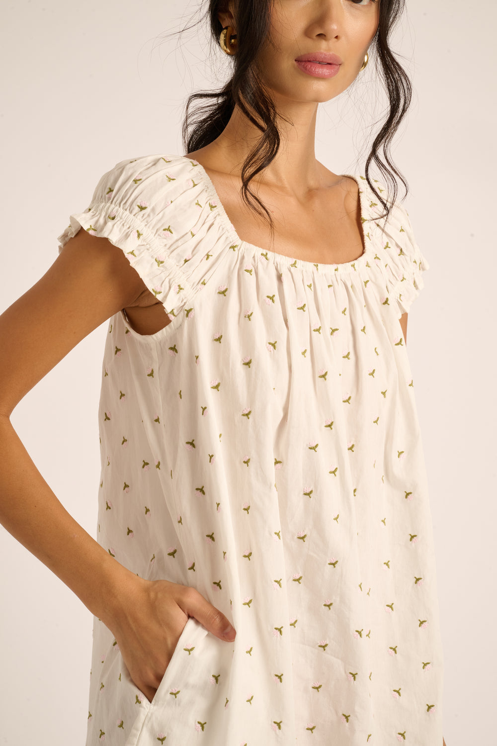 Baby Pink Petite Flower