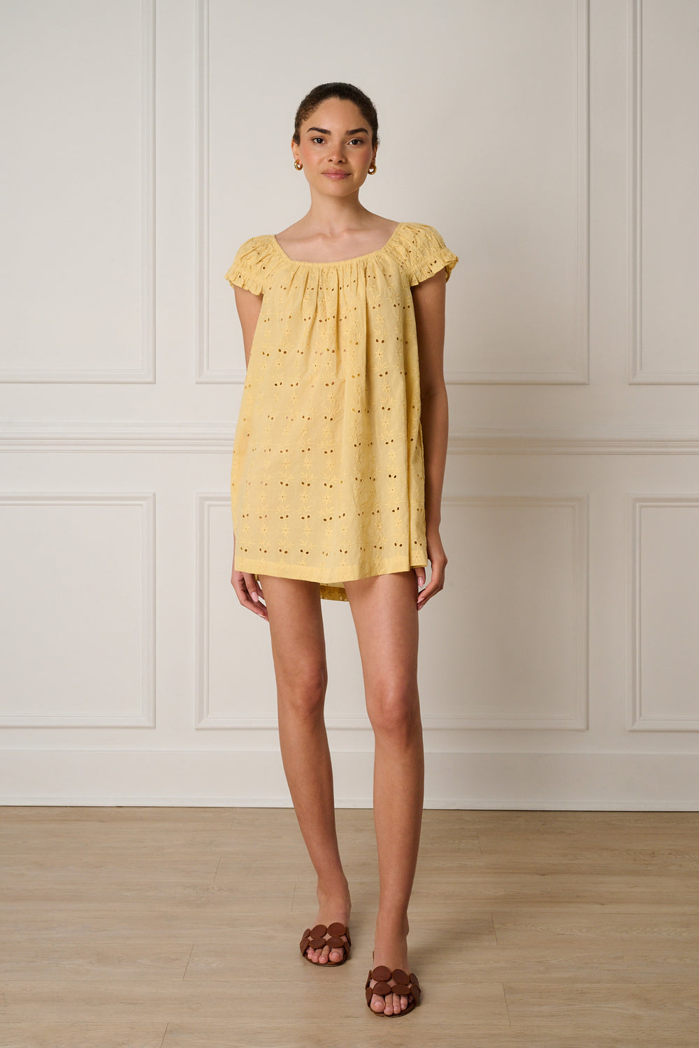 Dandelion Daisy Eyelet
