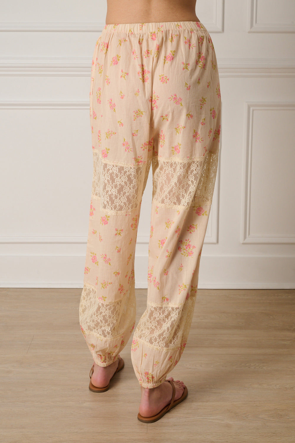 Peach Wildflower