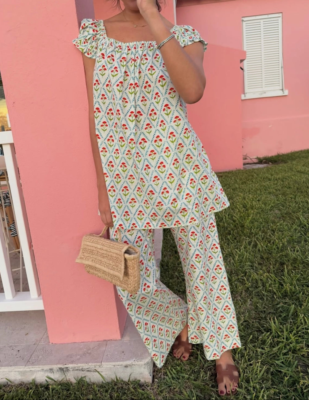 Ivory Sky Lattice Floral