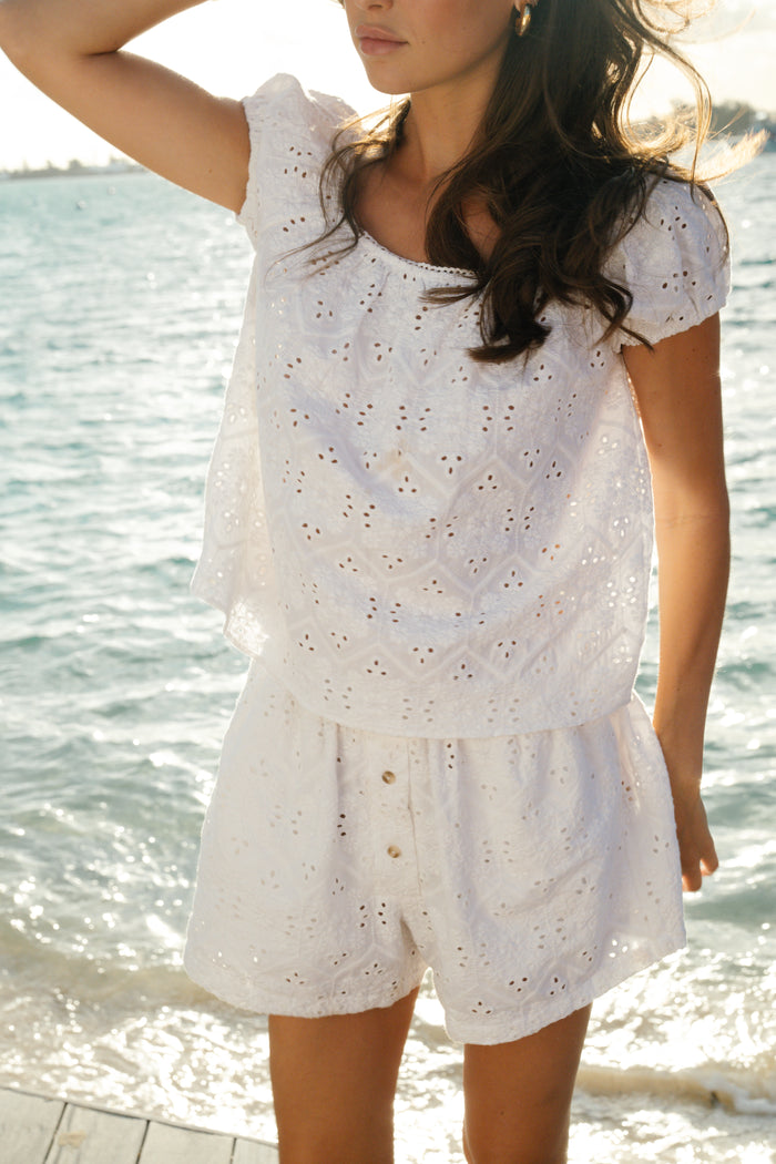 White Diamond Eyelet