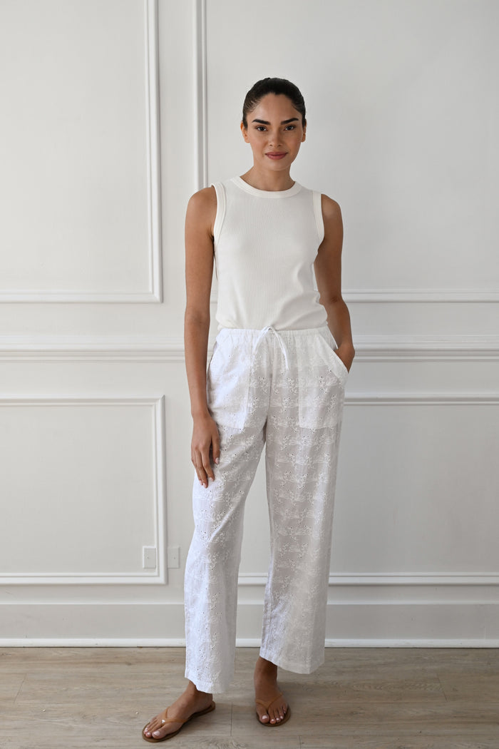 Sweeping Fleur Embroidery