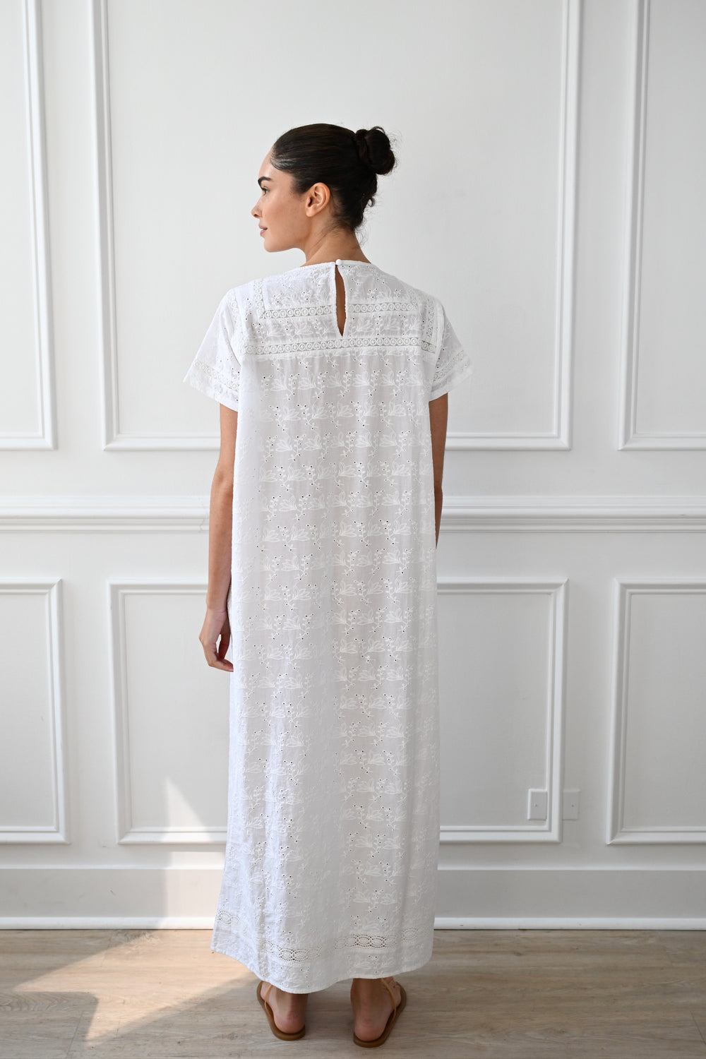 Sweeping Fleur Embroidery