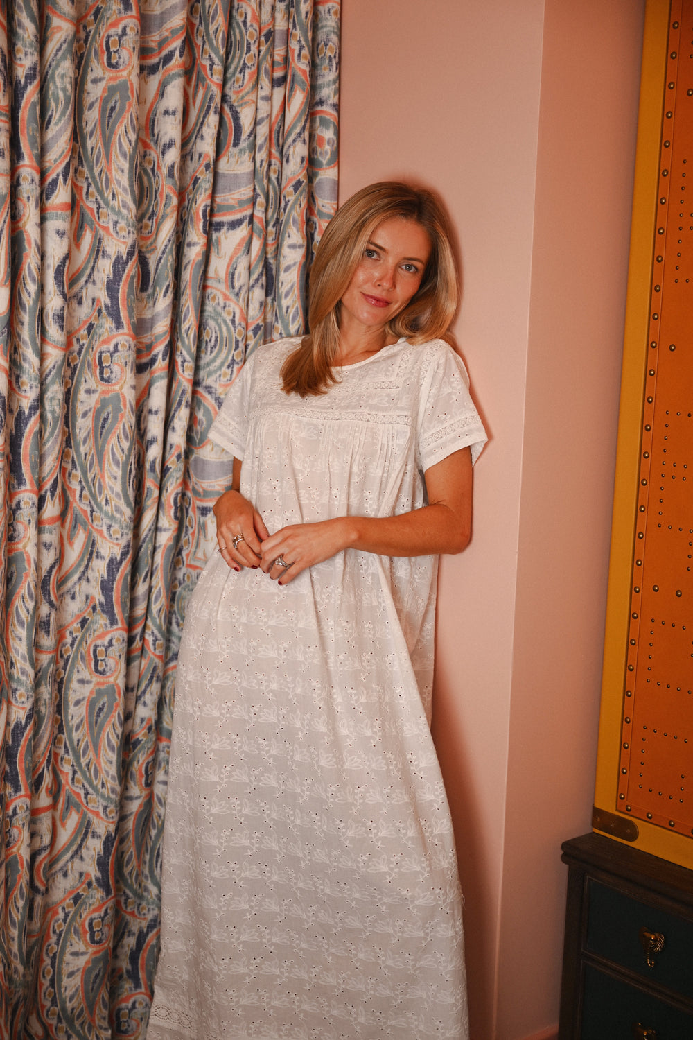 Sweeping Fleur Embroidery